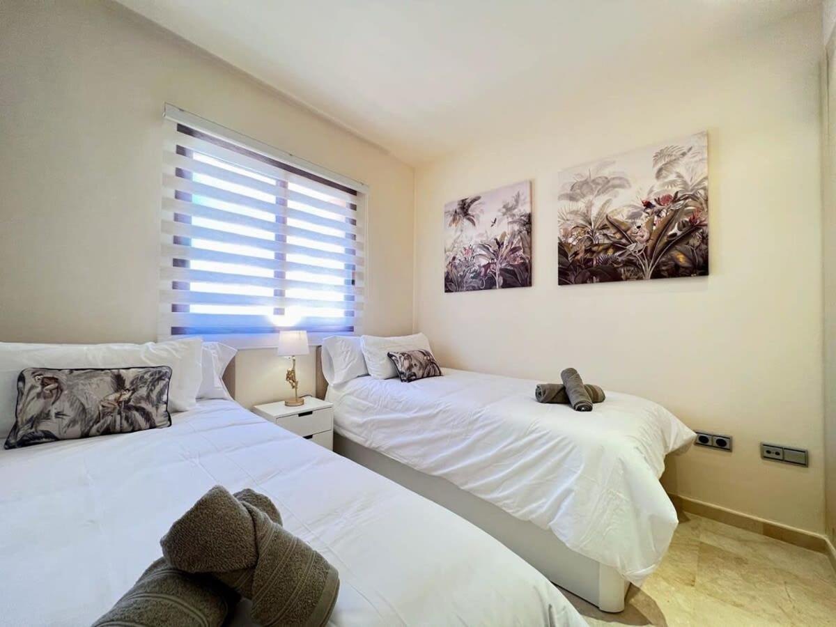 Modern 2 Bedroom Beachside Apartment Nr72 Los Alcázares Eksteriør bilde