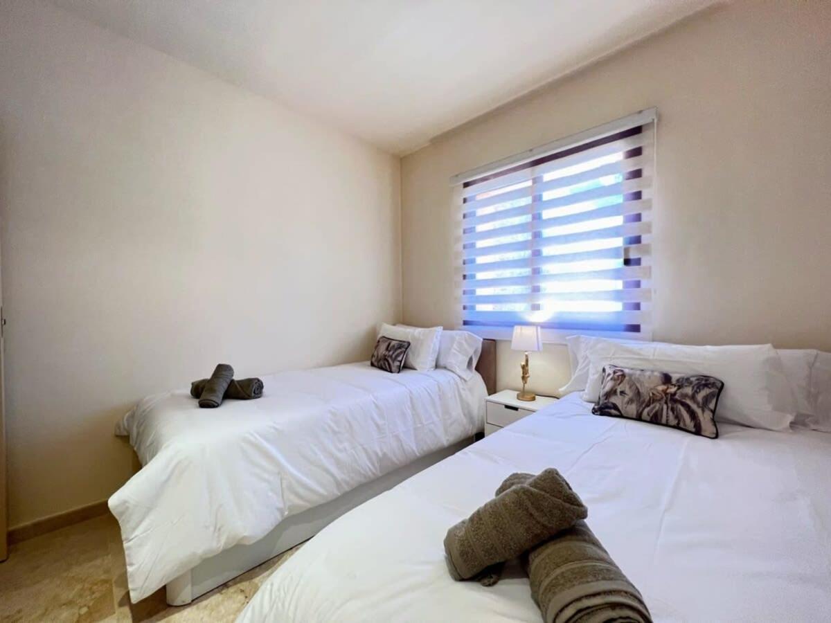 Modern 2 Bedroom Beachside Apartment Nr72 Los Alcázares Eksteriør bilde