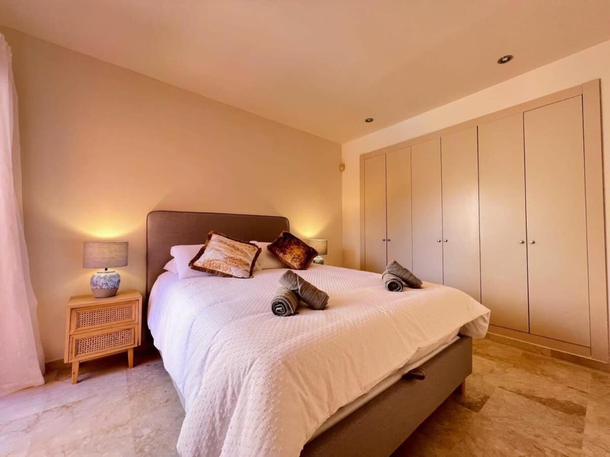 Modern 2 Bedroom Beachside Apartment Nr72 Los Alcázares Eksteriør bilde