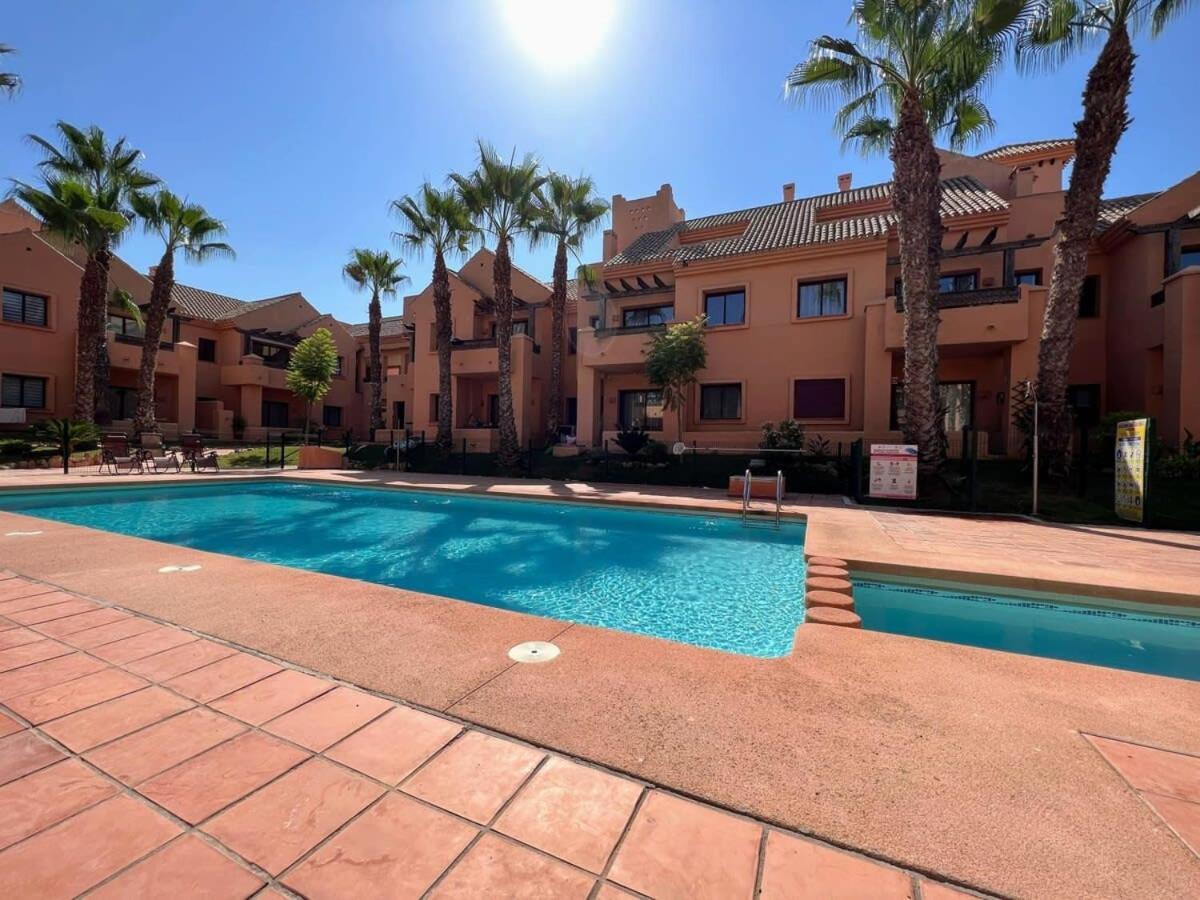 Modern 2 Bedroom Beachside Apartment Nr72 Los Alcázares Eksteriør bilde