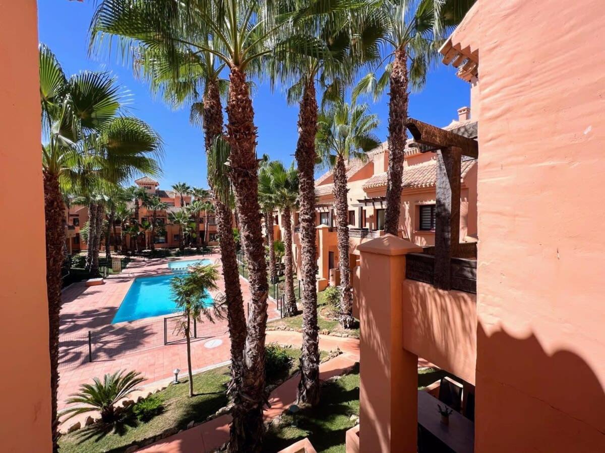 Modern 2 Bedroom Beachside Apartment Nr72 Los Alcázares Eksteriør bilde