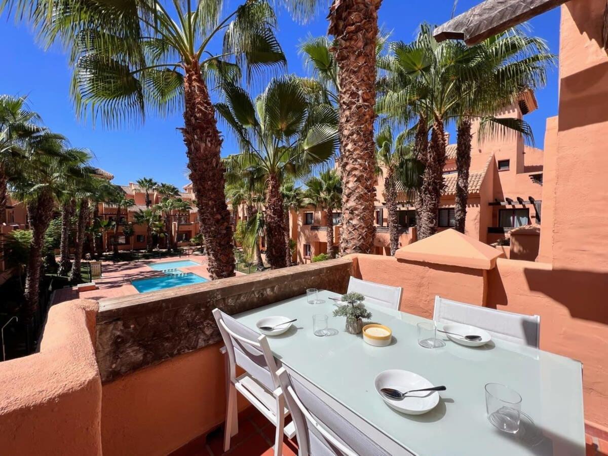Modern 2 Bedroom Beachside Apartment Nr72 Los Alcázares Eksteriør bilde